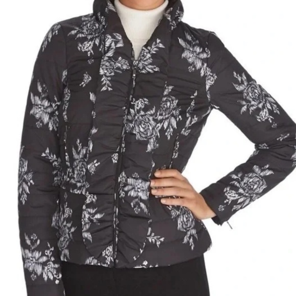 White House Black Market Black White Floral Quilted Puffer Jacket XS - Picture 2 of 11